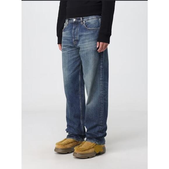 Burberry black label light wash straight leg button fly jeans size 76